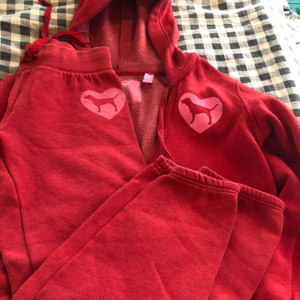 VS PINK sweatsuit.